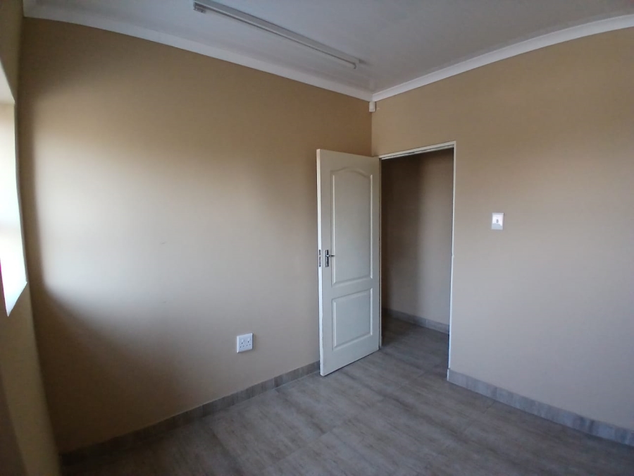 To Let Commercial Property for Rent in Waterval East North West